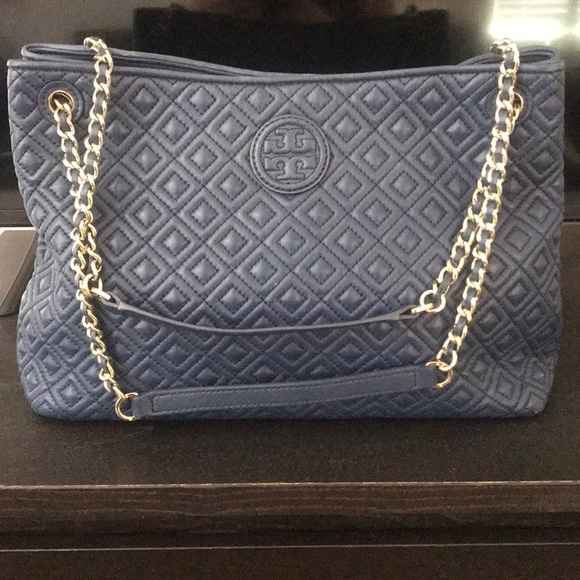 Tory Burch Handbags - Tory Burch Marion Chain Bag